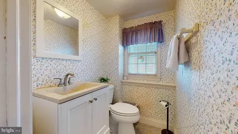 Bath - 213 Wayne Dr, Cinnaminson, NJ 08077 photo 1 of 2