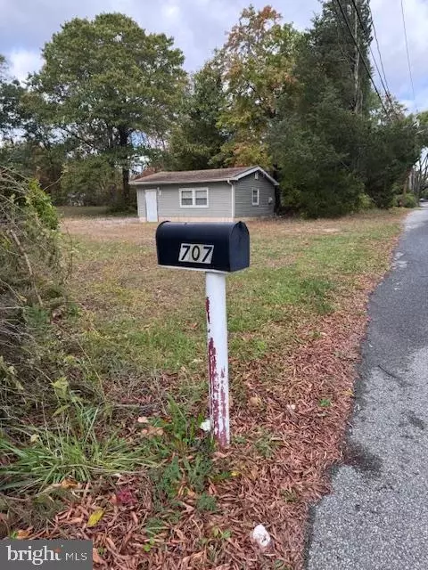 707 Lenz Ave, Southampton, NJ 08088
