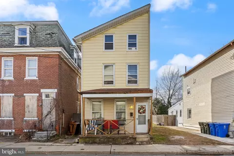 434 Lawrence St, Burlington, NJ 08016