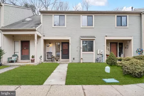 93 Dorset Dr, Marlton, NJ 08053