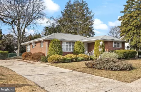 59 N Chester Ave, Delran, NJ 08075