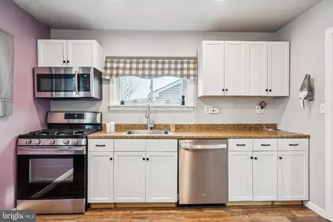 Kitchen - 207 Bailey Ave, Maple Shade, NJ 08052 photo 1 of 1