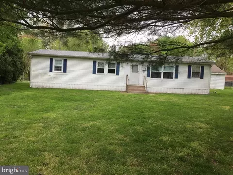 511 Wrightstown Sykesville Rd #206-A, Wrightstown, NJ 08562