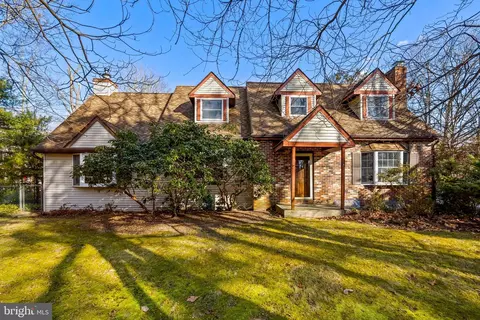 26 Tuckerton Rd, Shamong, NJ 08088