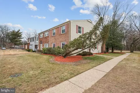 176 Rockland Dr, Willingboro, NJ 08046