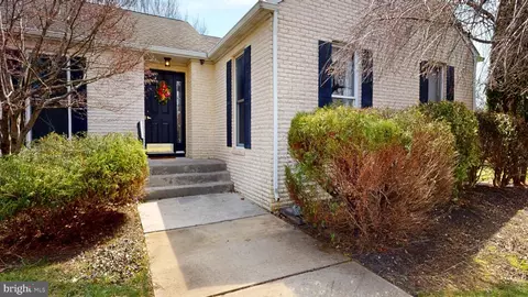 5 Githens Ln, Lumberton, NJ 08048