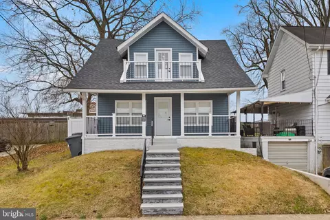 105 Carmen Ave, Trenton, NJ 08610