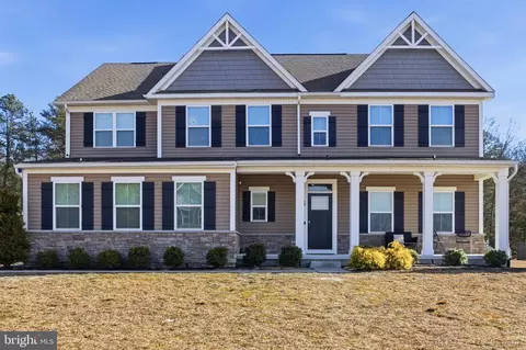 Exterior - 19 Grande Blvd, Tabernacle, NJ 08088 photo 2 of 4
