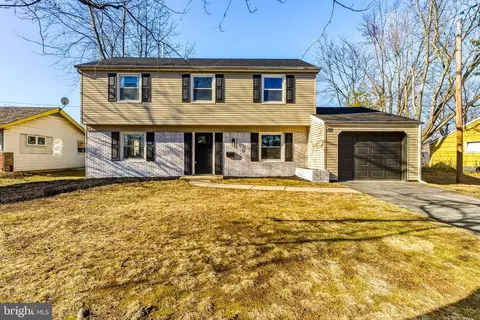 53 Spindletop Ln, Willingboro, NJ 08046