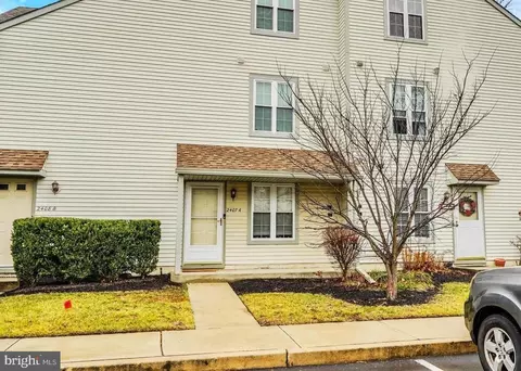 2407 Shurlock Ct, Mount Laurel, NJ 08054