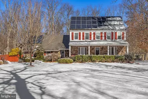 10 Cutts Dr, Tabernacle, NJ 08088