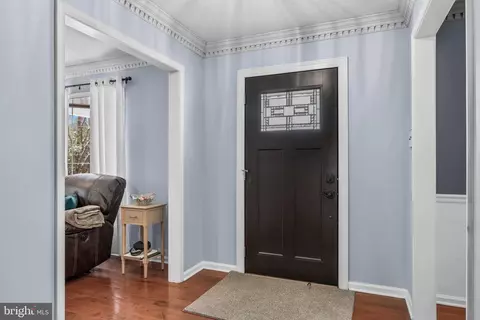 Entry Way - 10 Cutts Dr, Tabernacle, NJ 08088 photo 4 of 11