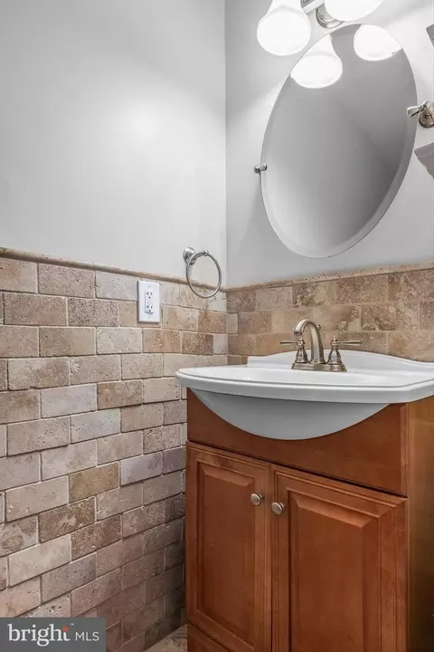 Bath - 10 Cutts Dr, Tabernacle, NJ 08088 photo 1 of 4