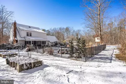 Exterior - 10 Cutts Dr, Tabernacle, NJ 08088 photo 16 of 17