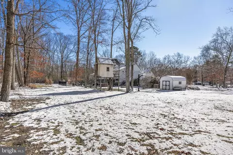 Exterior - 10 Cutts Dr, Tabernacle, NJ 08088 photo 14 of 17