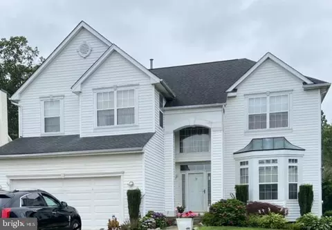 120 Fairbrook Dr, Bordentown, NJ 08505