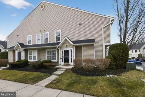 6401 Baltimore Dr, Marlton, NJ 08053