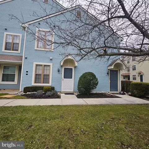 159 Bradford Ct #A, Mount Laurel, NJ 08054