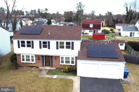 15 Tiber Ln, Willingboro, NJ 08046