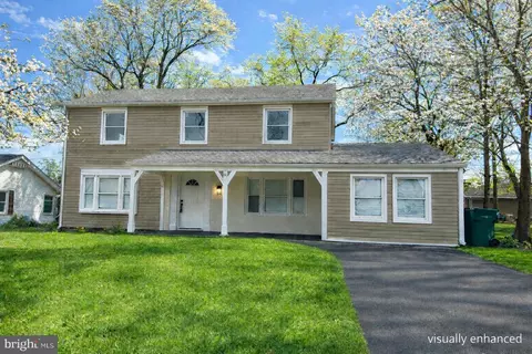 61 Babbitt Ln, Willingboro, NJ 08046