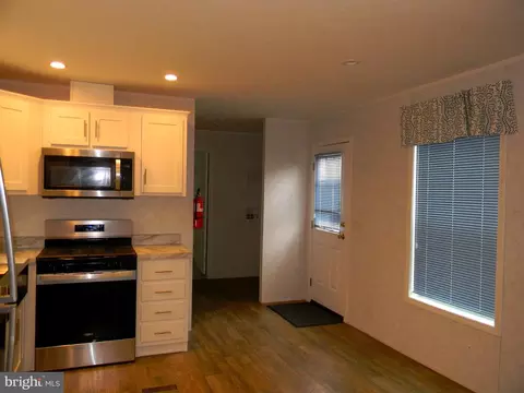 83 Holly Ct, Tabernacle, NJ 08088 photo 12