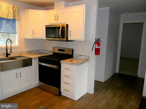 83 Holly Ct, Tabernacle, NJ 08088 photo 8