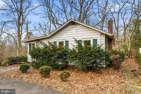 445 Landing St, Lumberton, NJ 08048
