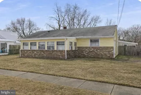 813 Mount Rd, Burlington, NJ 08016