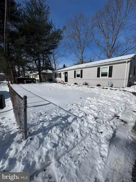 6 Almond Ave, Browns Mills, NJ 08015