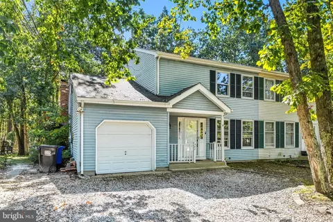 547 Fairview Rd, Medford, NJ 08055