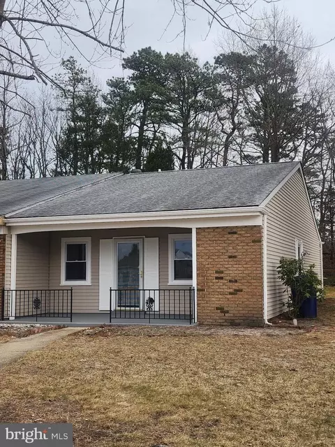 14 Kingston Way, Southampton, NJ 08088