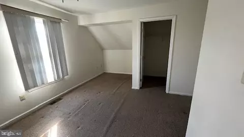 Bedroom - 6205 Riverfront Dr, Palmyra, NJ 08065 photo 3 of 3