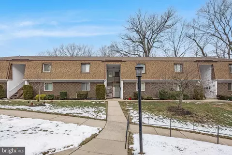 411 C12 Stiles Ave #C-12, Maple Shade, NJ 08052