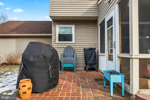 Exterior - 3 Aster Ct, Delran, NJ 08075 photo 6 of 7