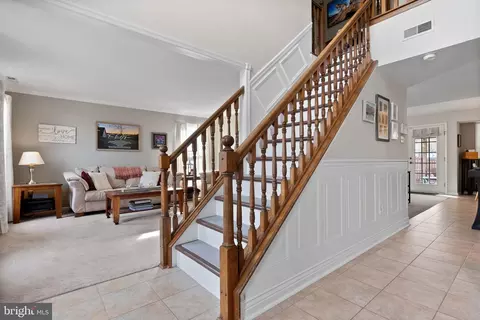 Entry Way - 3 Aster Ct, Delran, NJ 08075 photo 2 of 10