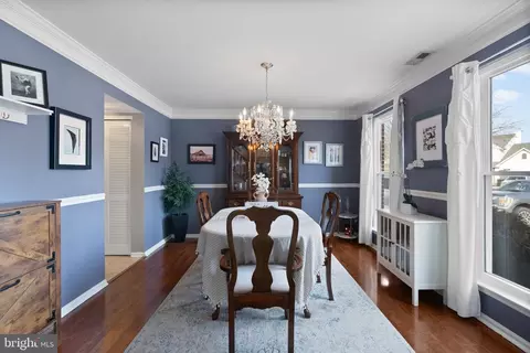 Dining - 3 Aster Ct, Delran, NJ 08075 photo 2 of 3