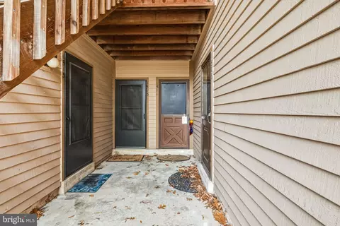 1511 Woodhollow Dr, Marlton, NJ 08053