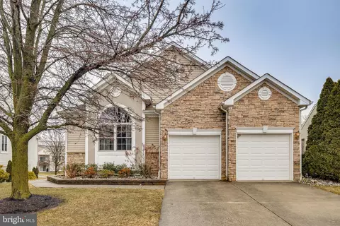 50 Trainor Cir, Bordentown, NJ 08505