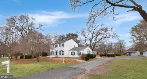 504 Paige Dr, Southampton, NJ 08088
