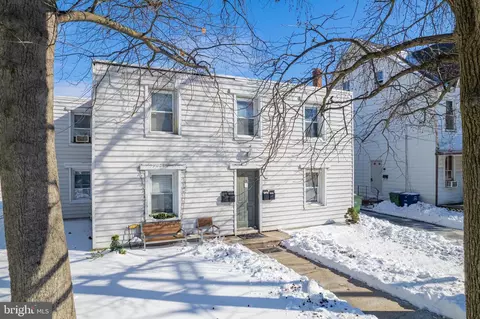 420 Cinnaminson Ave, Palmyra, NJ 08065
