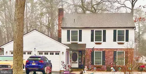 100 Pin Oak Dr, Pemberton, NJ 08068