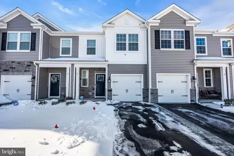 33 Alexander Way, Westampton, NJ 08060