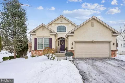 13 Crane Dr, Marlton, NJ 08053