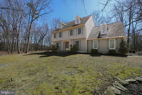 Exterior - 4 Allen Ct, Tabernacle, NJ 08088 photo 3 of 12