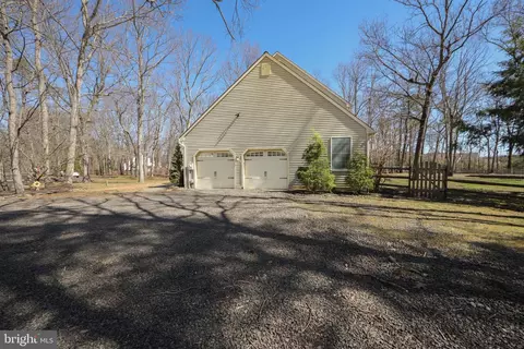 Exterior - 4 Allen Ct, Tabernacle, NJ 08088 photo 5 of 12
