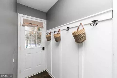 Entry Way - 4 Allen Ct, Tabernacle, NJ 08088 photo 9 of 10