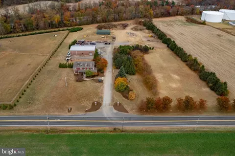 1693 Burlington Jacksonville Rd, Bordentown, NJ 08505
