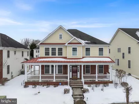 5 Susannah Dr, Chesterfield, NJ 08515