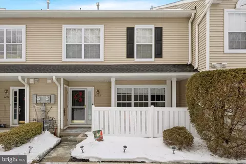 1207 Delancey Way, Marlton, NJ 08053