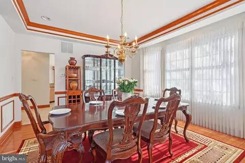 Dining - 2 Kyle Ct, Mount Laurel, NJ 08054 photo 2 of 4